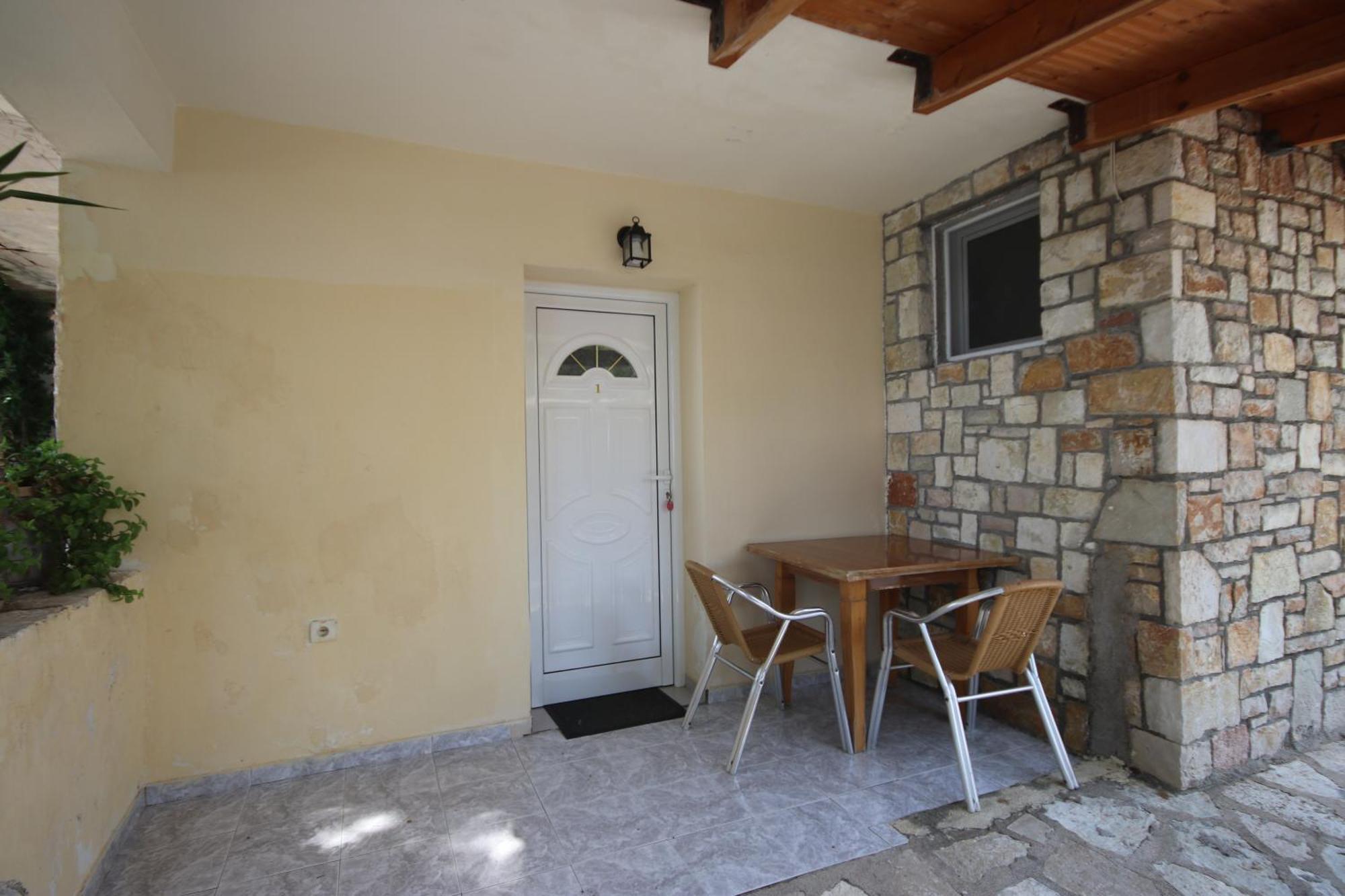 Hotel Potami Beach - Mondi Goro Himare Exterior photo